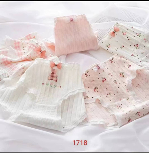 شورت عروسکی،جنس نخی